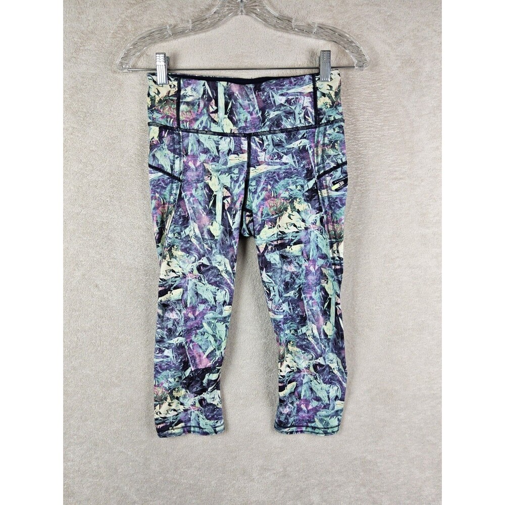 Lululemon Women’s Pocket Cropped Athletic Leggings Size 4